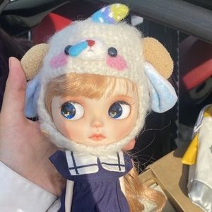 customized Blythe doll